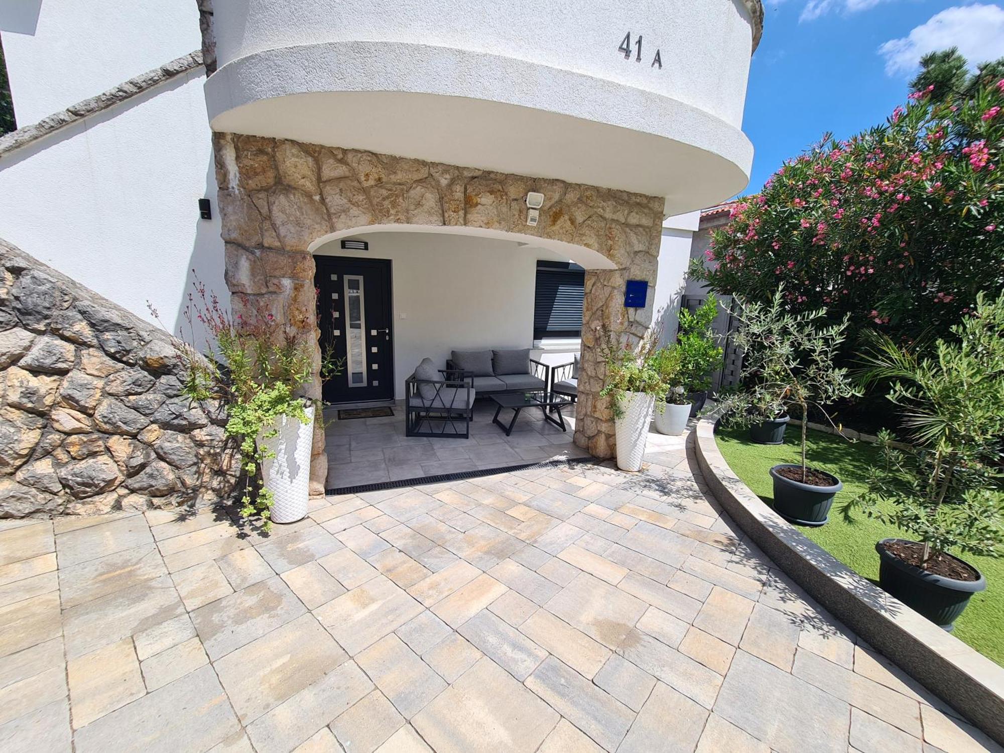 Apartments Rajna Cizici Exterior photo